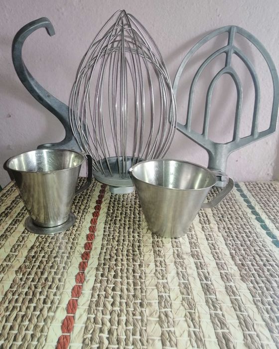 Планетарен миксер Hobart A200N