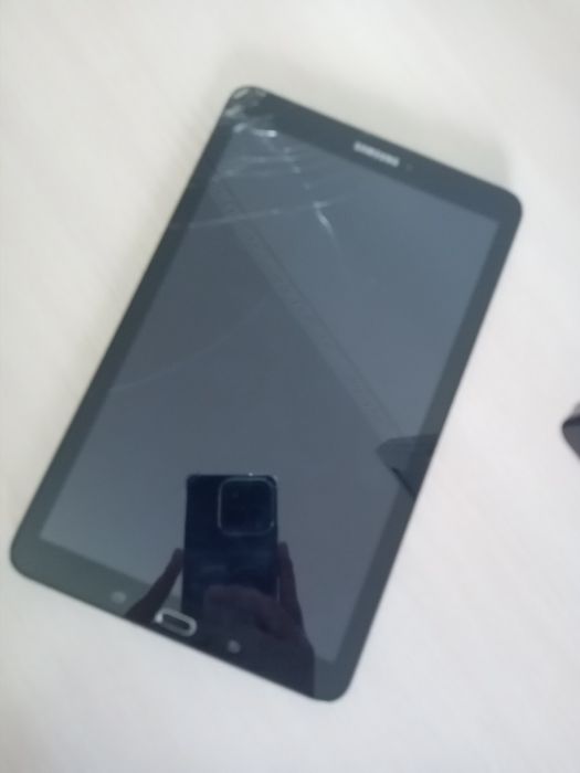 Samsung tab e 9.6