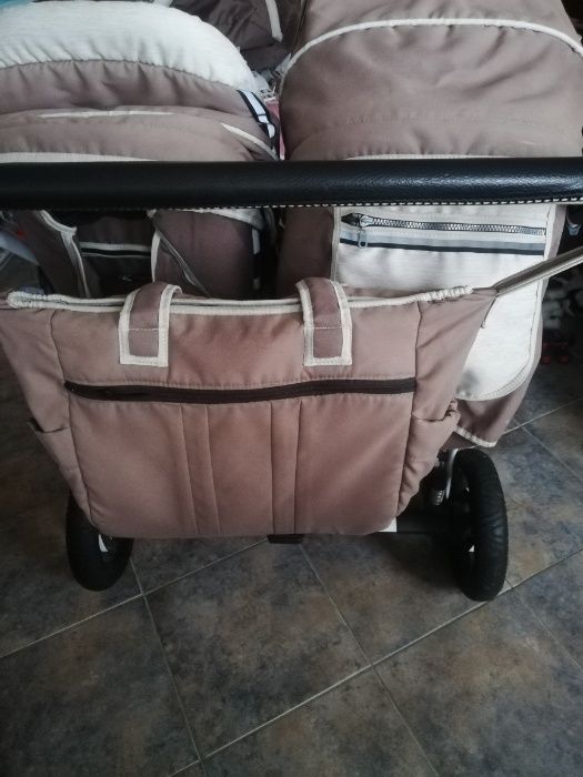 Бебешка количка БЛИЗНАЦИ