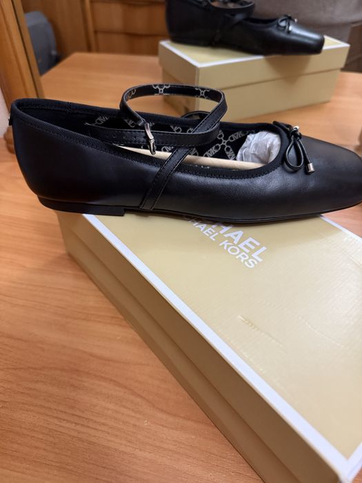 Женская обувь бренда Michael Kors, размер 40-41 , кожа мягкая и удобна