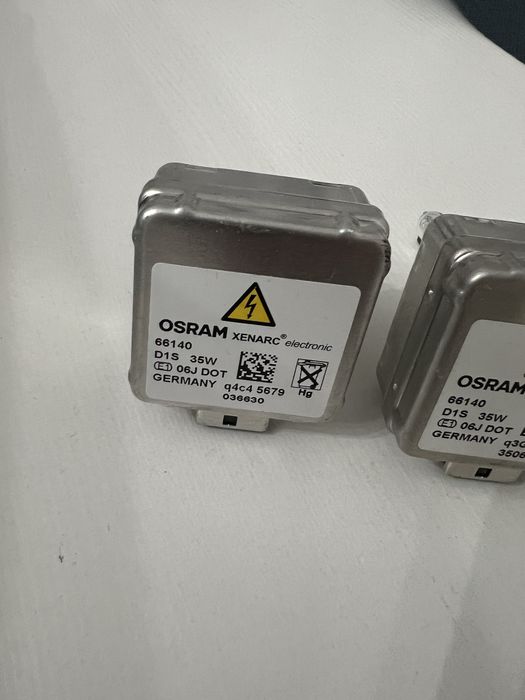 Ксеноновые лампы  D1S Osram 4300K оригинал пара