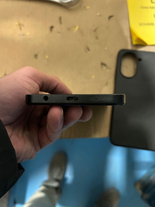 Vând telefon Redmi A5