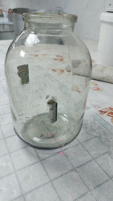 Банки двух трёх литровые