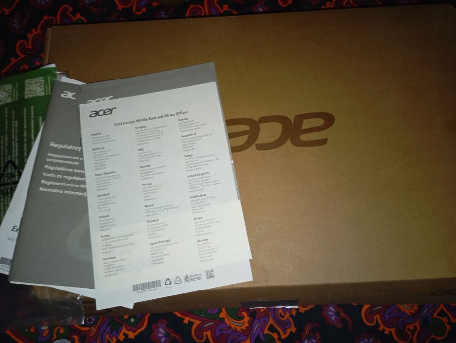 Ноутбук сатылады срочно состояние идеальное