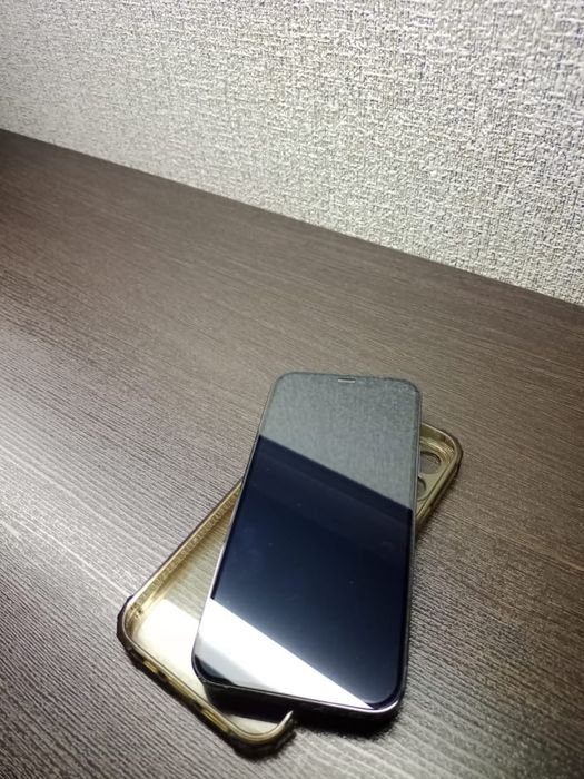 Продам iphone 12 Pro