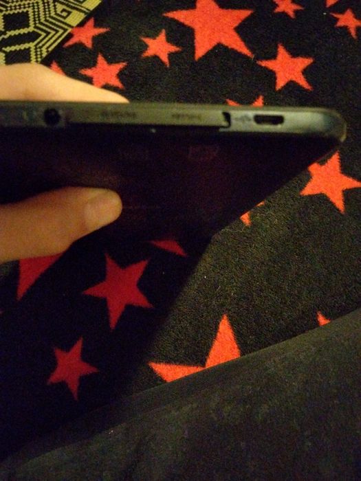 Vând tabletă vonio Xavi G8