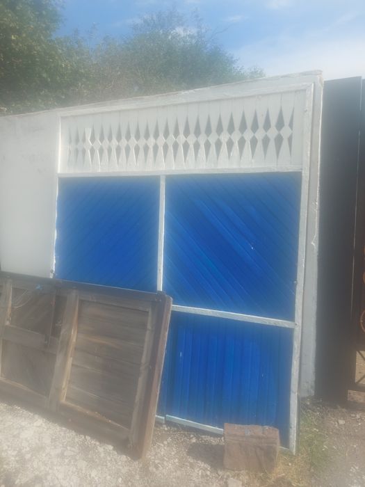 Продам ворота с калиткой