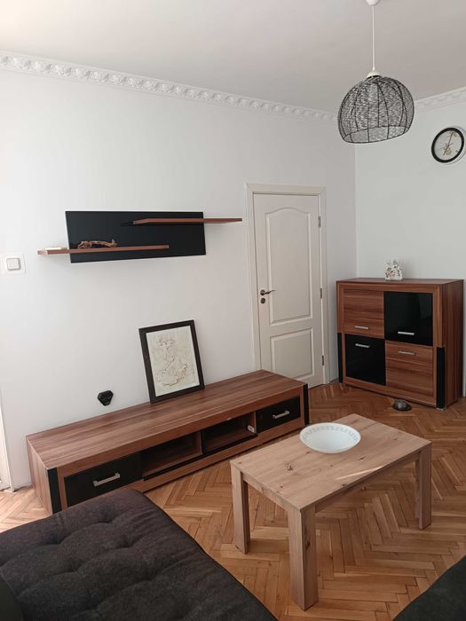 Дава се под наем Тристаен апартамент в Варна, Победа - 70 кв.м за 561 € - Снимка #7