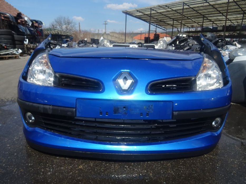 Vand Fata Completa Renault Clio 3 din 2007 volan pe stanga