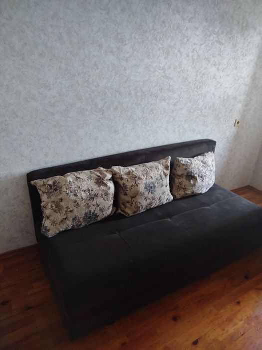 Продается тахта.