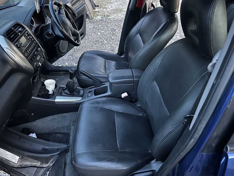 Toyota RAV4 Тойота Рав4 2.0 d4d 116 кс 2005г На части!