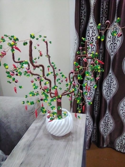 Продаются деревья из бисера