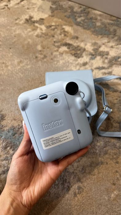 Камера instax mini 12