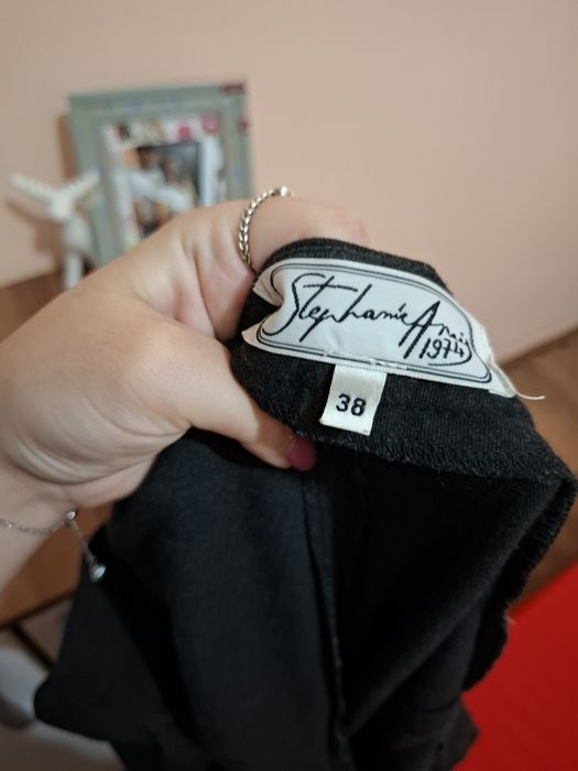 Pantaloni eleganți  (marimea 38)