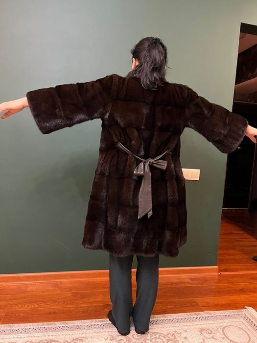 Продам норковую шубу!!!