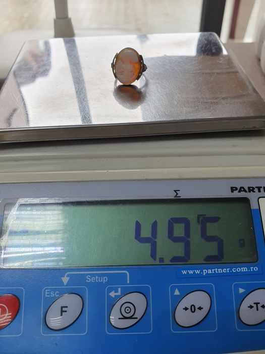 Inel vintage din aur de 14K cu camee – mărimea 55 – 4,95 g