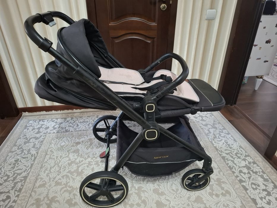 Коляска new lux в отличном состоянии