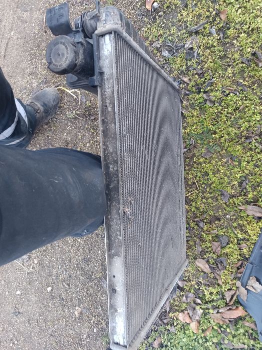 Воден радиатор за бмв е46 купе