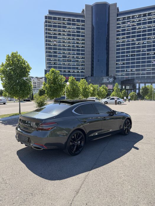 Genesis G70 3.3 Twin Turbo 4AWD!
