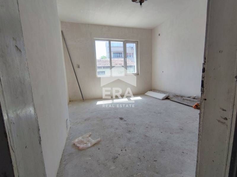 Продава се Къща в Хасково, Хисаря - 195 кв.м за 821 €/кв.м - Снимка #3