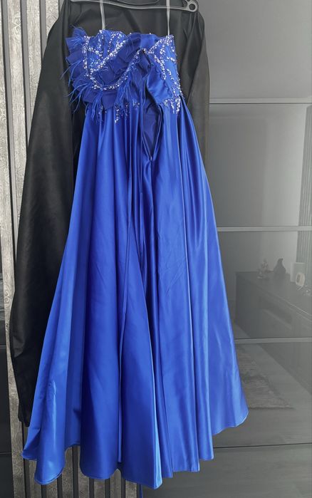 Vand rochie de ocazie