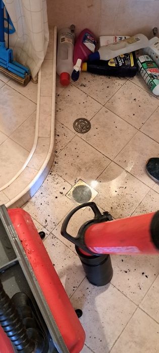 Отпушване на канали, Аварийни ВиК услуги и ремонти, Почистване на ями