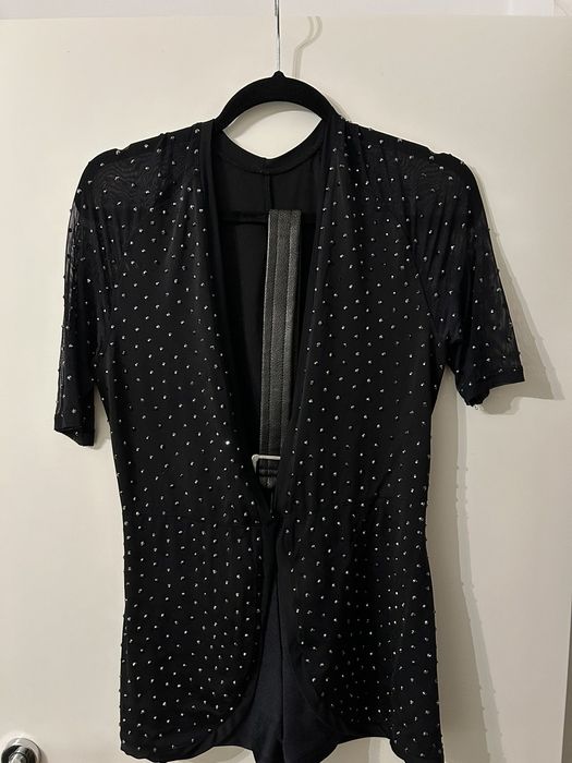 Страхотни ризи за латино танци