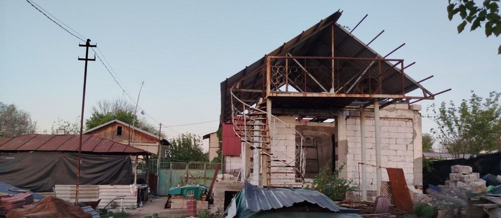 Продаётся участок. Dala hovli sotiladi