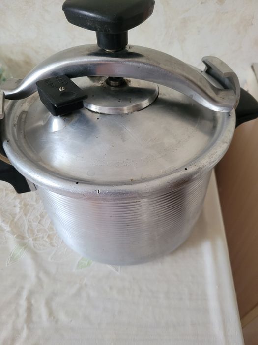 Пароварка в хорошем состоянии