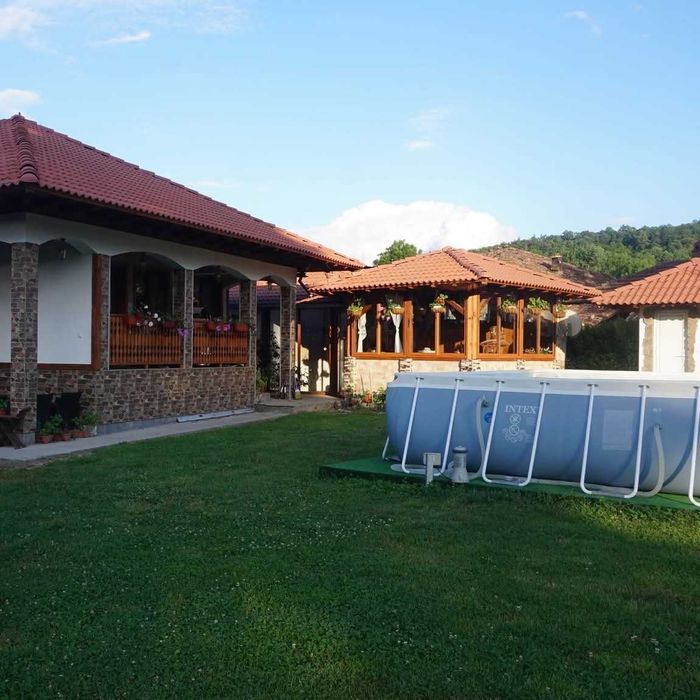 Вила Лазарова 2, с. Руховци