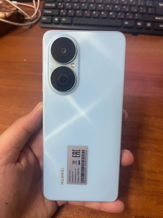 Продается Huawei nova y73