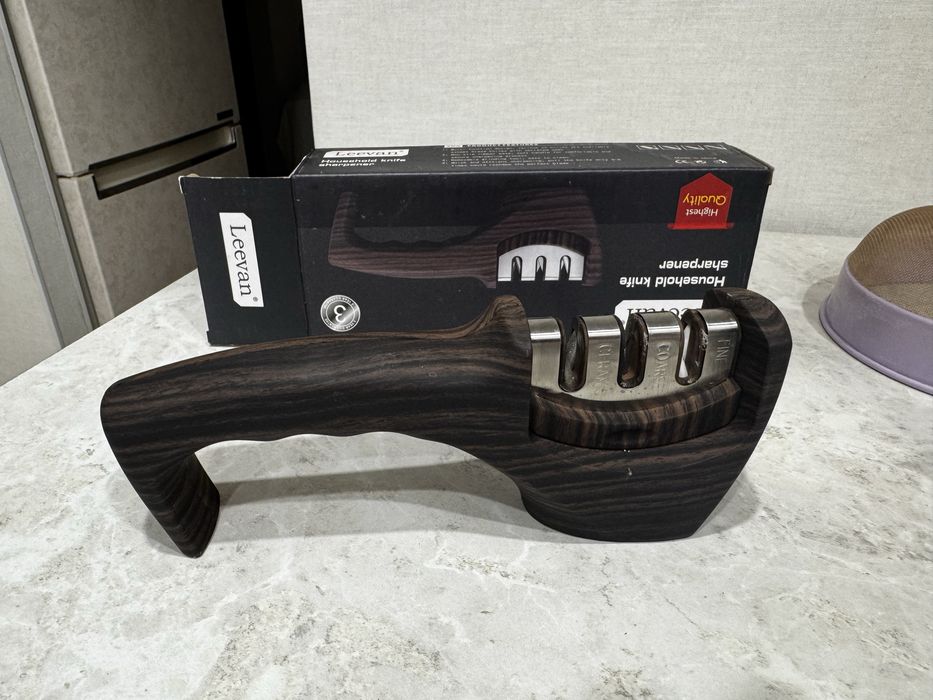 Точилка для ножей