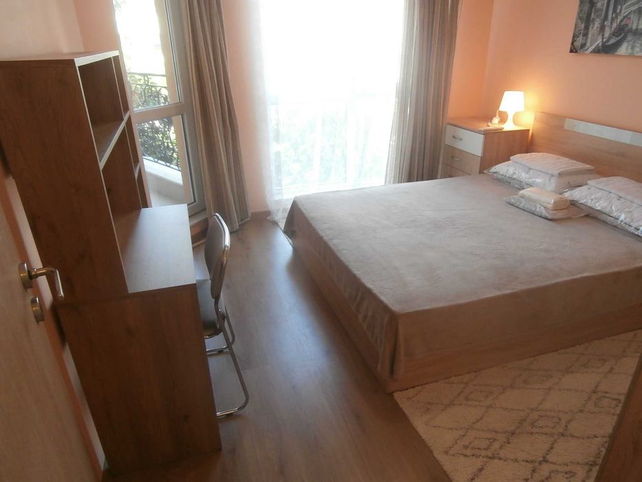 Дава се под наем Двустаен апартамент в Варна, Бриз - 81 кв.м за 600 € - Снимка #1