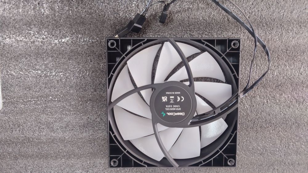 Вентилятор корпуса RGB 14см