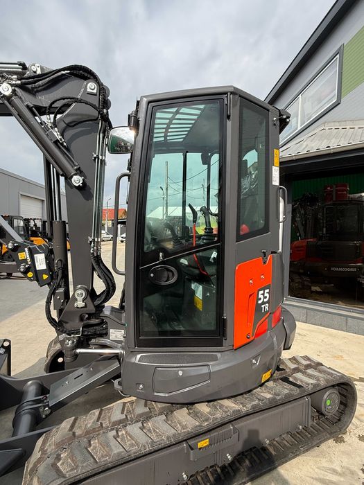 Mini Excavator NOU EUROCOMACH 55TR Italia 5,5t 5 ANI Garantie 3 Cupe ...