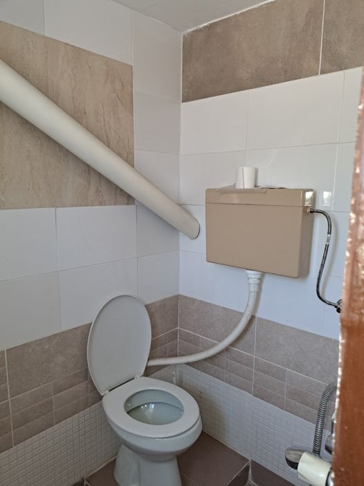 Дава се под наем Промишлена сграда в с. Юнаците, Област Пазарджик - 1600 кв.м за 1683 € - Снимка #2