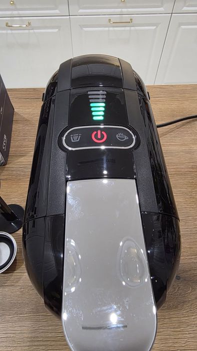 Vand expresoare de cafea cu pastile 4 in 1 CafeLefe Nou