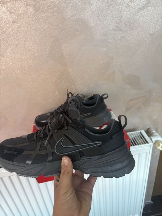 Vand papuci nike rog tex