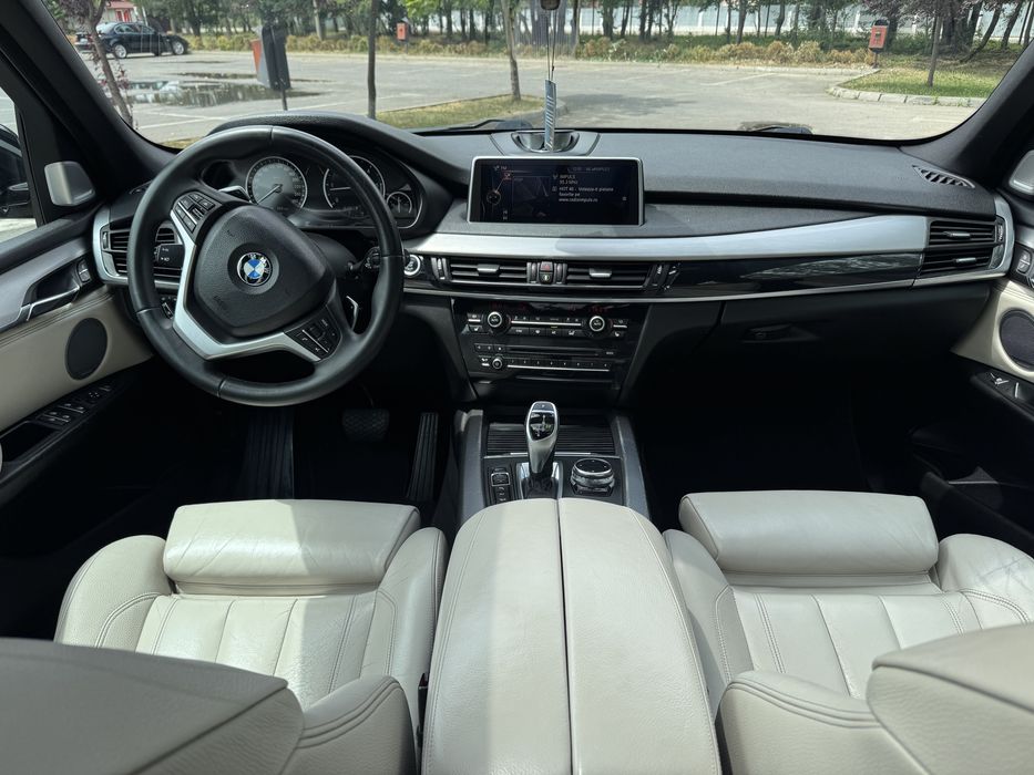 * BMW X5 F15 30d xDrive Exclusive**