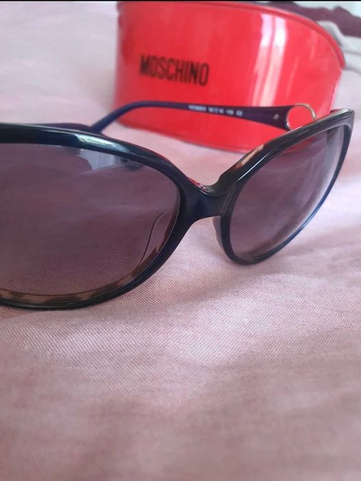 Superbi Ochelari de Soare Moschino cat eye