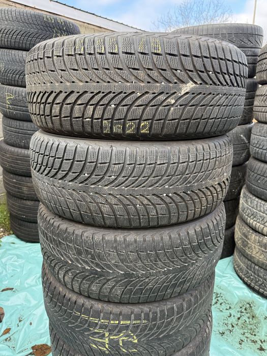 265/50/19255/45/50/55/19"245/40/45/19"235/35/40/50/55/19"225/35/40/45/