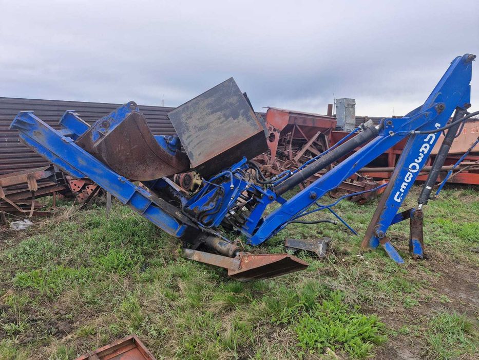 Экскаваторная установка на МТЗ 80, 82 "Елазовец"