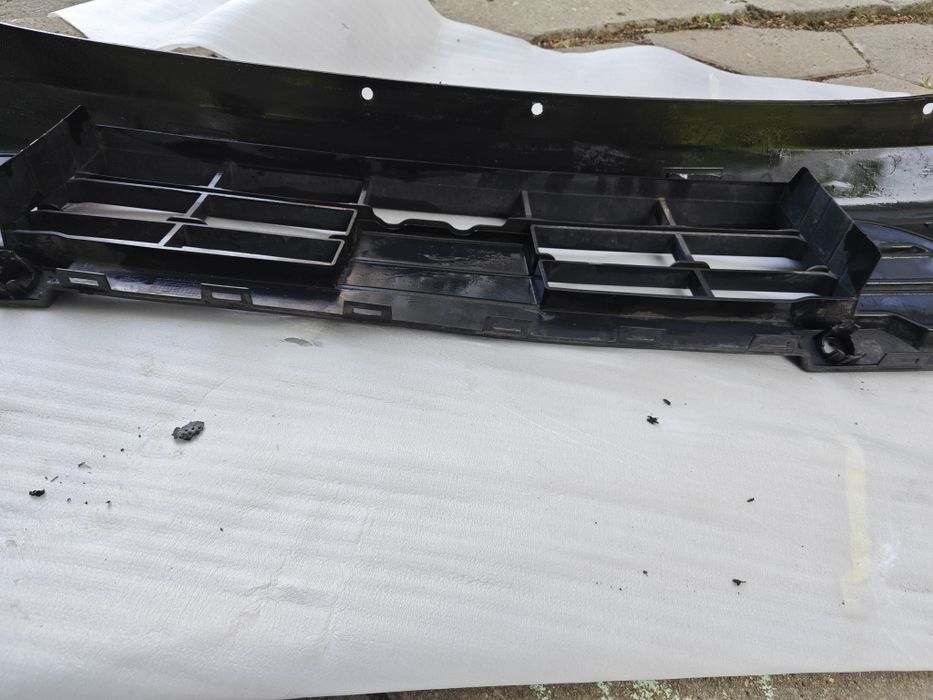 Долна решетка Ford Transit Custom 2019