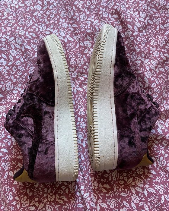 Nike Air  force 1 velvet 40.5