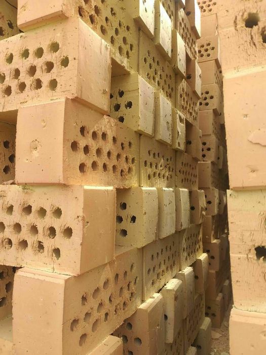 Хом гишт тешикмаси бор Кирпич в пачке и без. Пишган гишт пишкан гишт