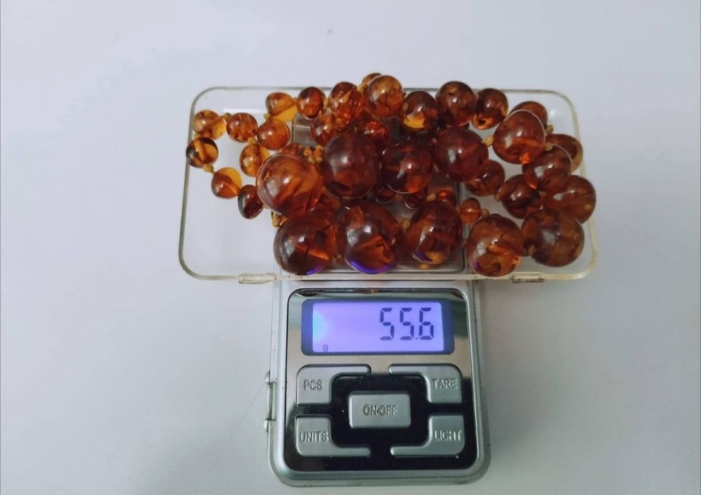 Vechi colier lant din chihlimbar natural baltic, de culoarea mierii, cu inchizatoare din argint 925, cabochon oval