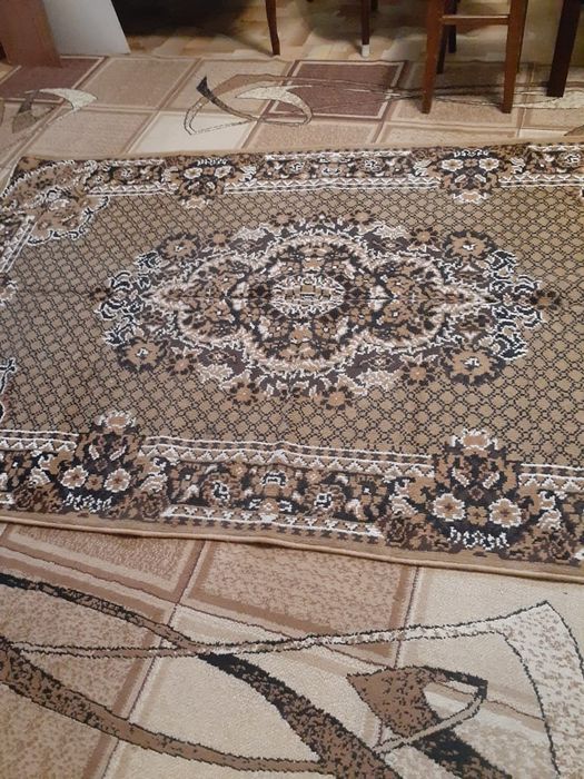 Продам ковер недорого