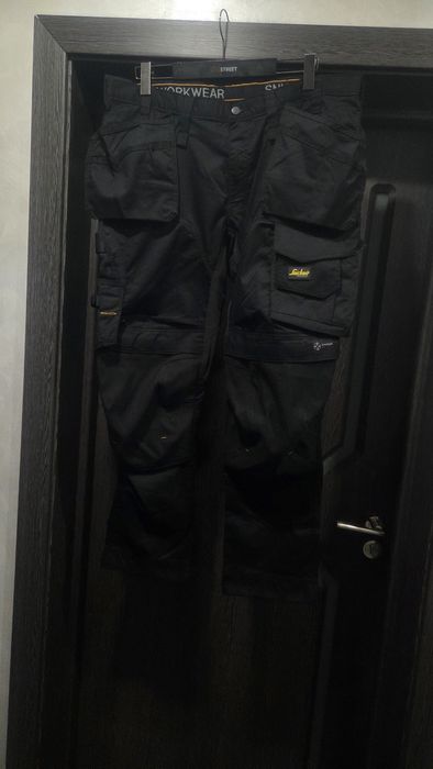 Snickers Нов оригинален Размер 58