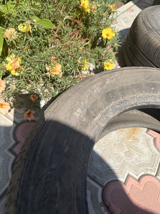Dunlop 195/65 15 2шт