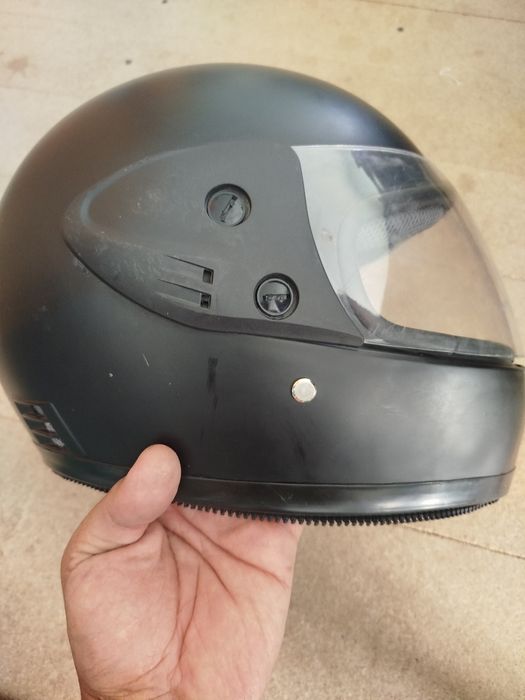 Каска срочно дёшево